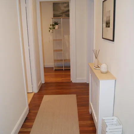 Nuevo, Luminoso, Reformado, Cerca Del Casco Viejo Bilbao