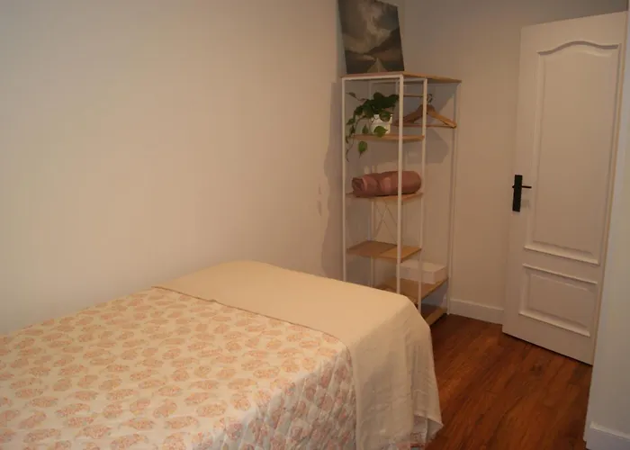 Appartement Nuevo, Luminoso, Reformado, Cerca Del Casco Viejo *