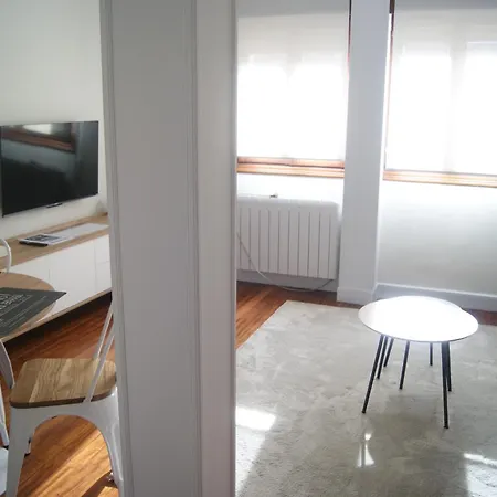 Nuevo, Luminoso, Reformado, Cerca Del Casco Viejo * Bilbau