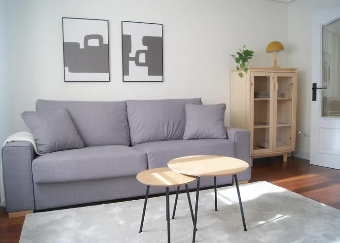 Nuevo, Luminoso, Reformado, Cerca Del Casco Viejo 빌바오